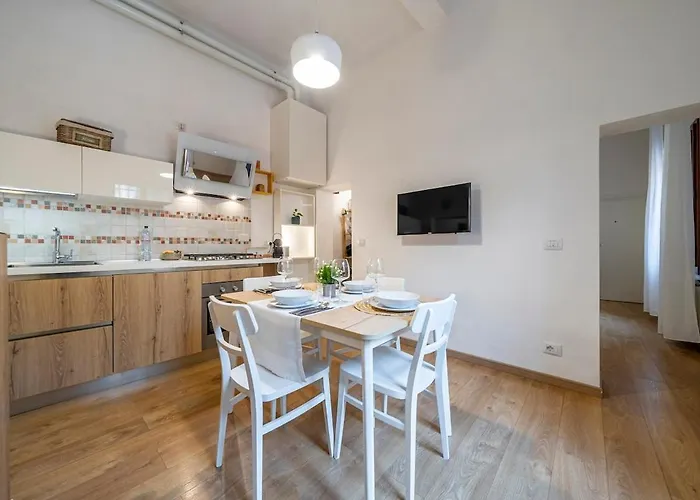 Centre - Beautiful With Garden بيت للعطل بولونيا