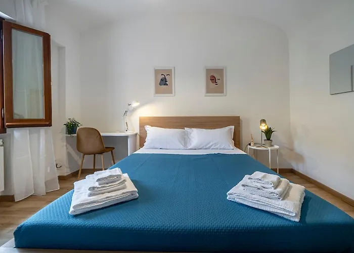 Centre - Beautiful With Garden *